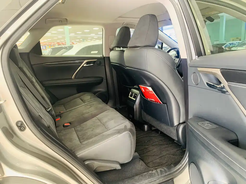 Lexus RX — миниатюра 11