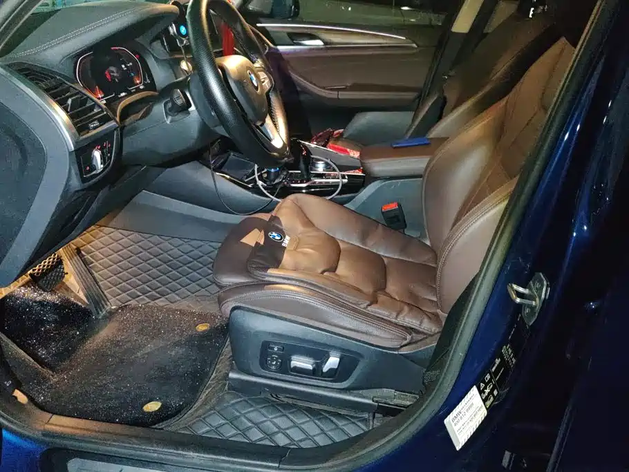 BMW X3 — миниатюра 9