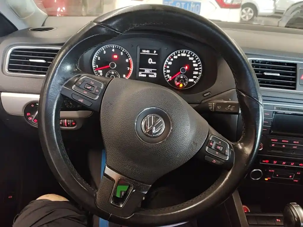 Volkswagen Sagitar — миниатюра 11