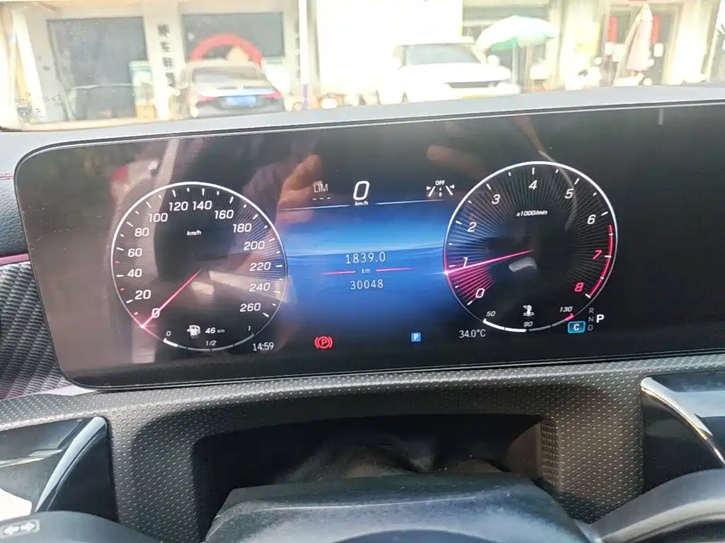 Mercedes-Benz A-Class — миниатюра 12