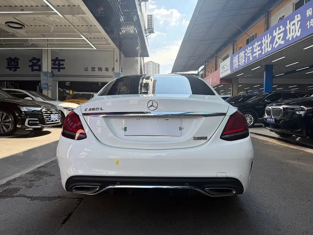 Mercedes-Benz C-Class — миниатюра 21
