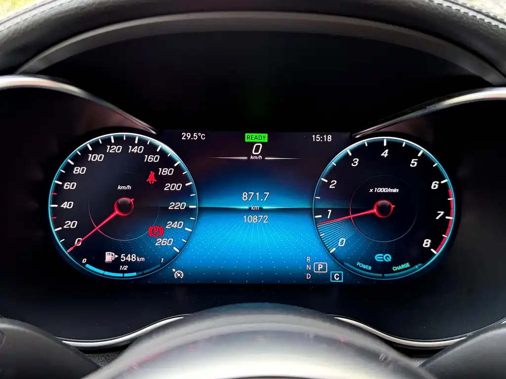 Mercedes-Benz C-Class — миниатюра 14