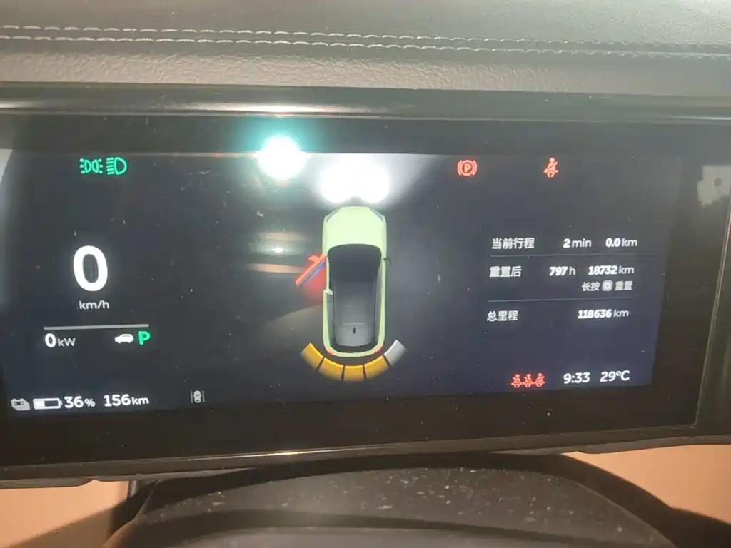 NIO ES6 — миниатюра 12