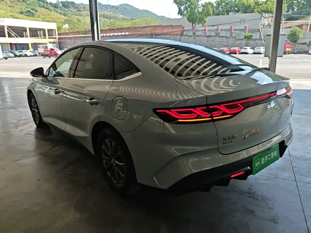 BYD Qin L — миниатюра 5