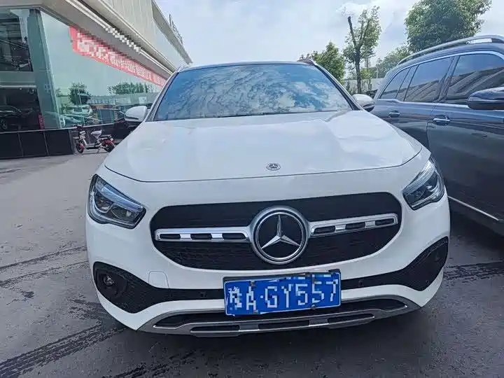 Mercedes-Benz GLA — миниатюра 2