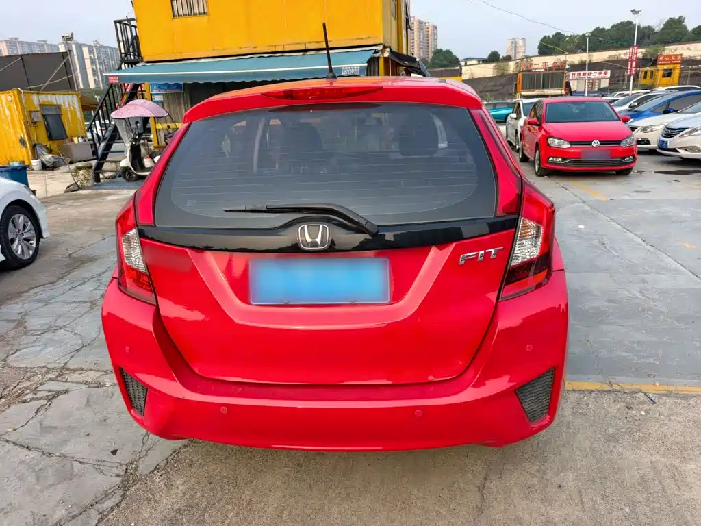 Honda Fit — миниатюра 25