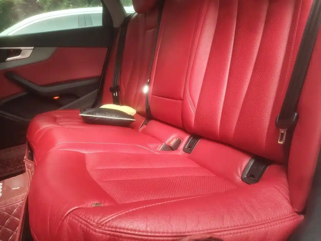 Audi A4L — миниатюра 18