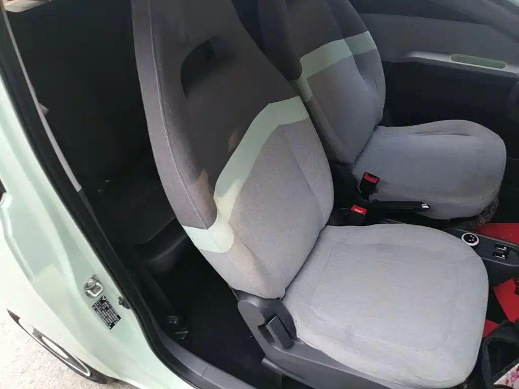 Wuling MINIEV — миниатюра 25