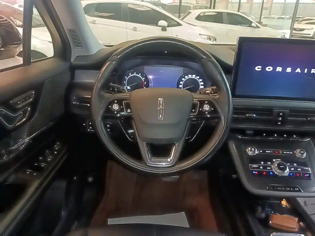 Lincoln Corsair — миниатюра 11