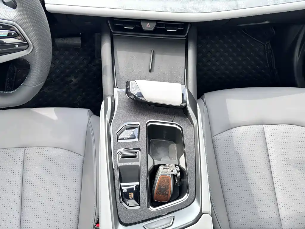 Changan UNI-T — миниатюра 11
