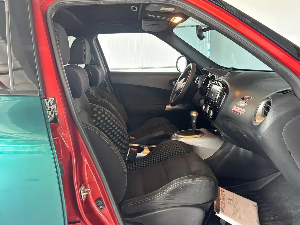 Infiniti ESQ — миниатюра 10