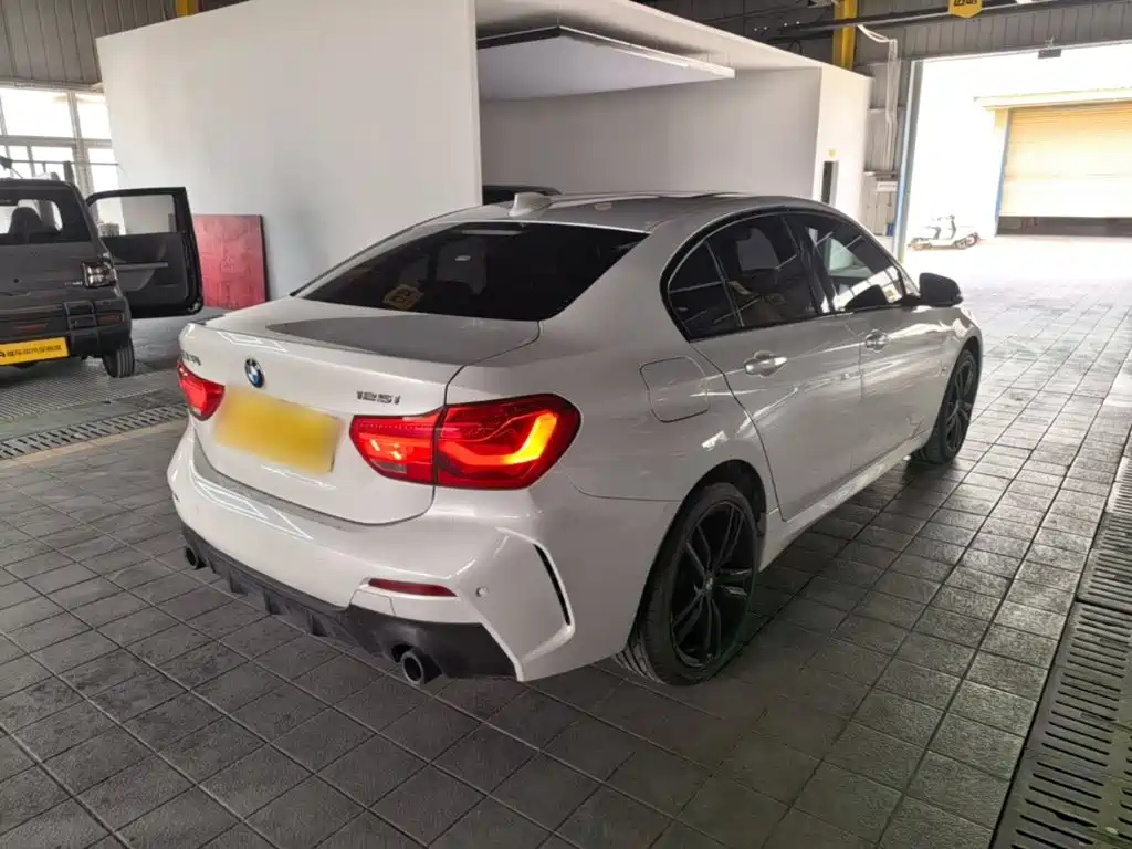 BMW 1 Series — миниатюра 7