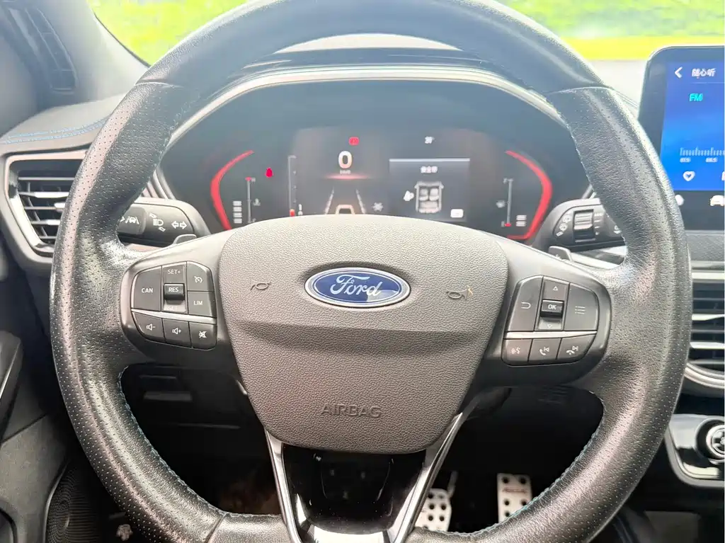 Ford Focus — миниатюра 19
