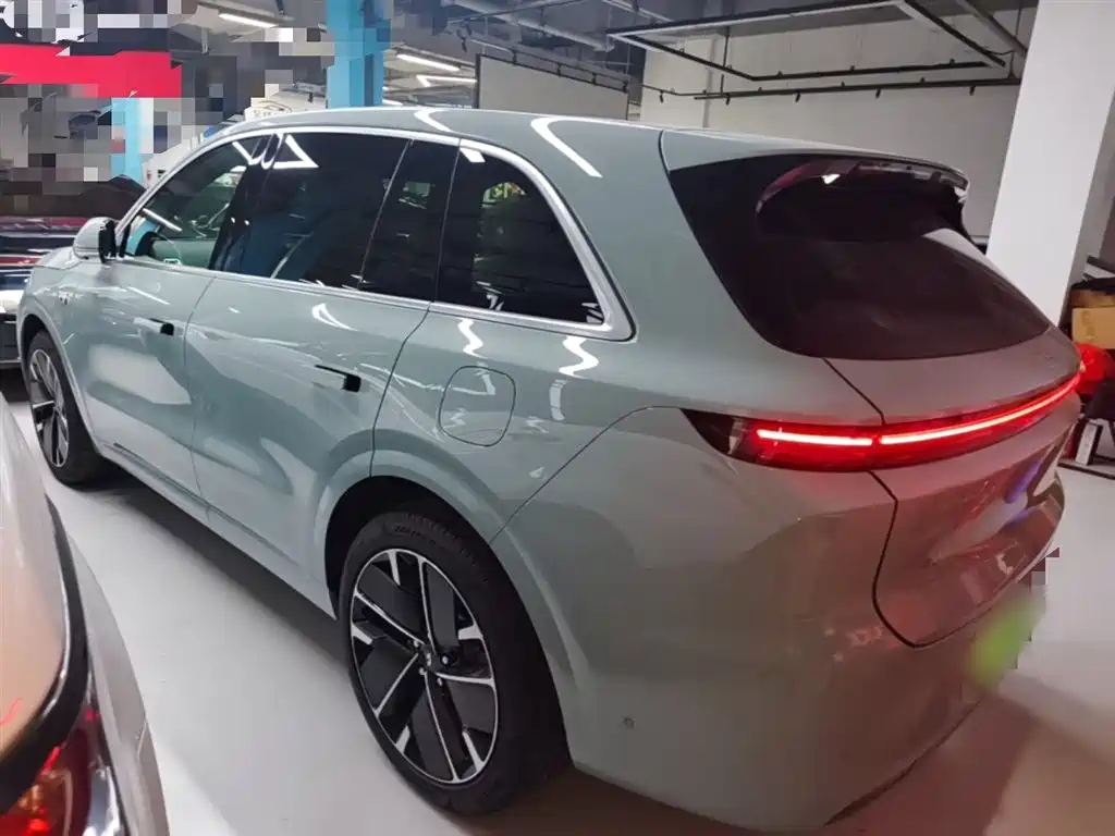 Li Auto L6 2025 Pro