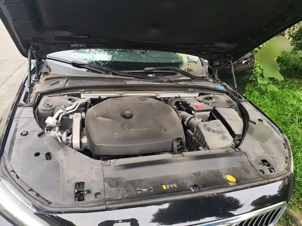 Volvo S90 — миниатюра 11