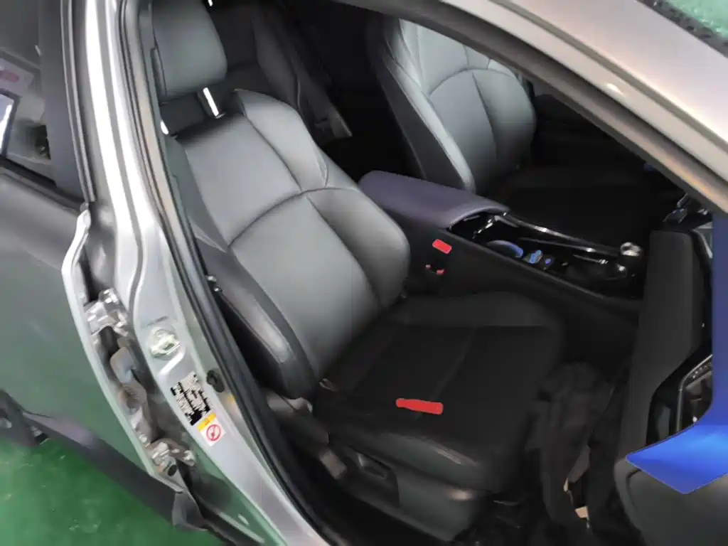 Toyota IZOA — миниатюра 25
