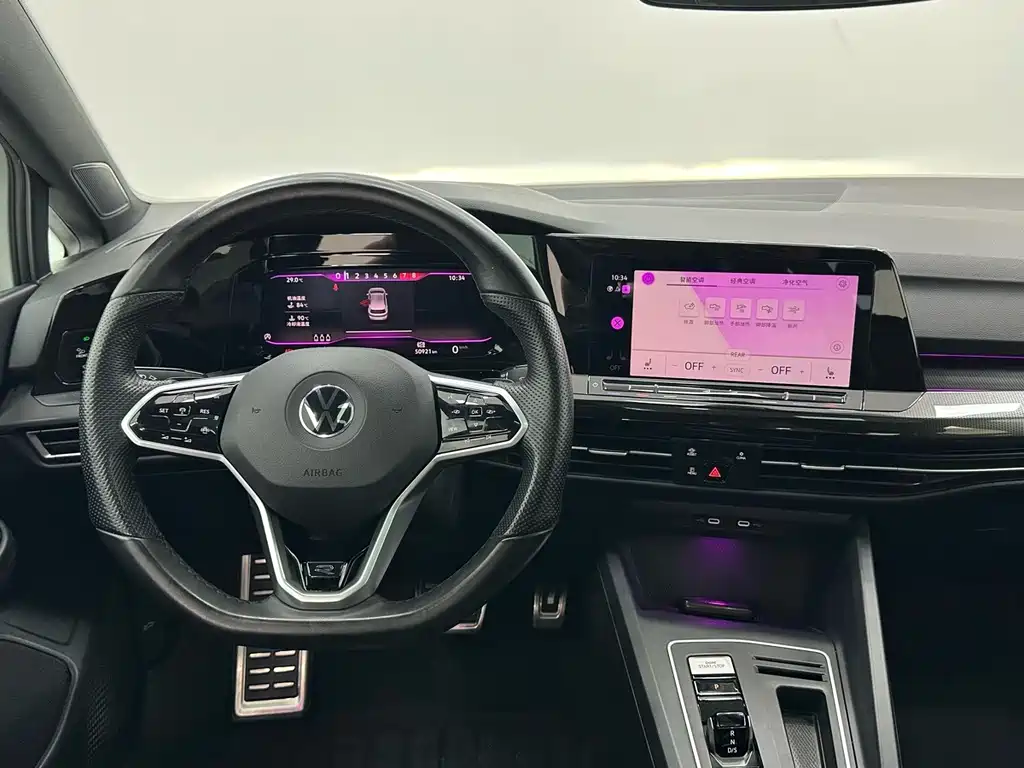 Volkswagen Golf — миниатюра 10