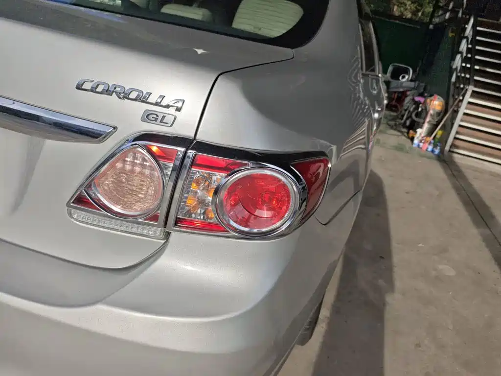 Toyota Corolla — миниатюра 8