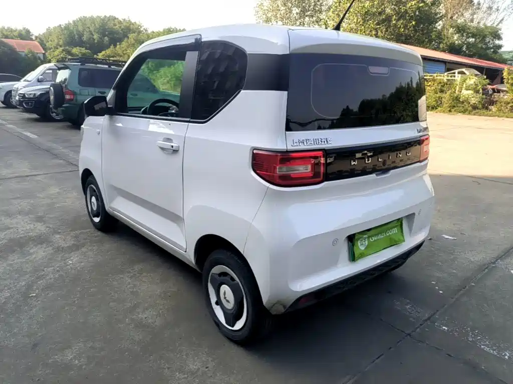 Wuling MINIEV — миниатюра 5