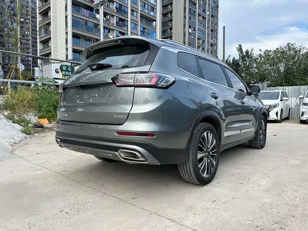 CHERY TIGGO 8 PLUS