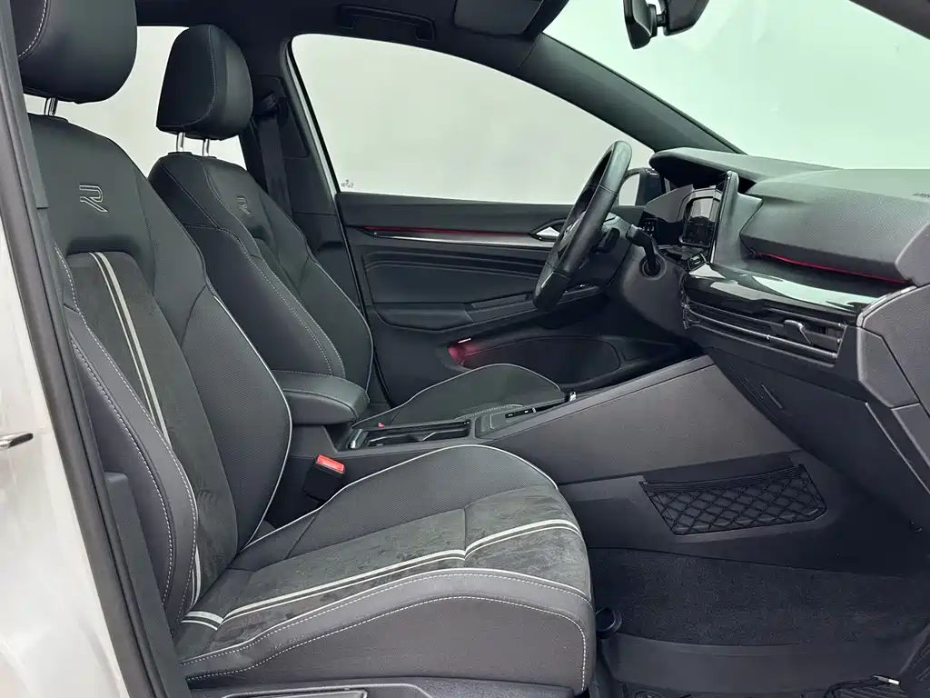 Volkswagen Golf — миниатюра 9