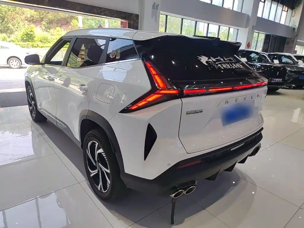 Geely Boyue — миниатюра 5