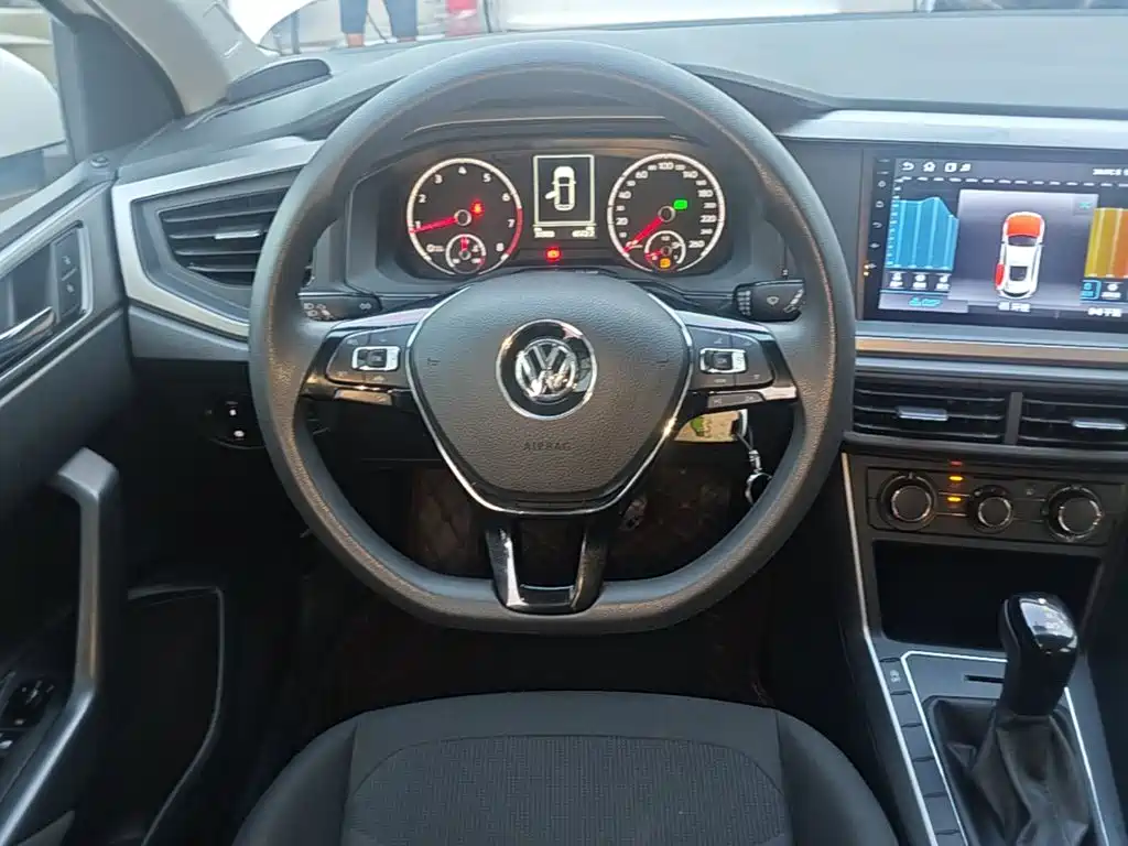Volkswagen Polo — миниатюра 11