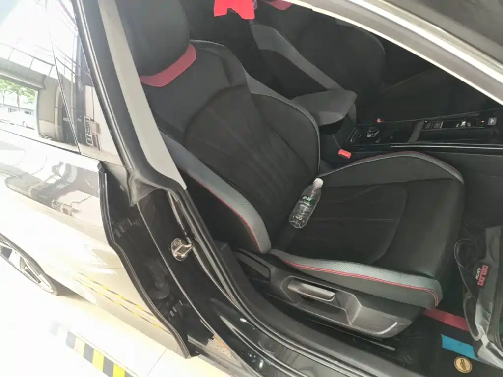 Volkswagen Lamando — миниатюра 22