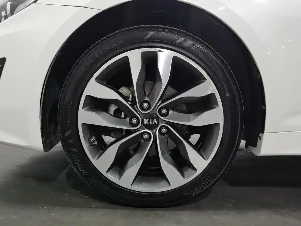 Kia K5 — миниатюра 17