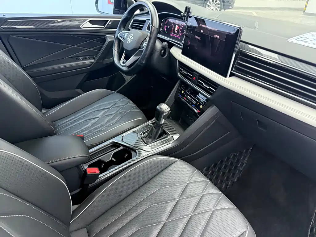 Volkswagen Tiguan L — миниатюра 5
