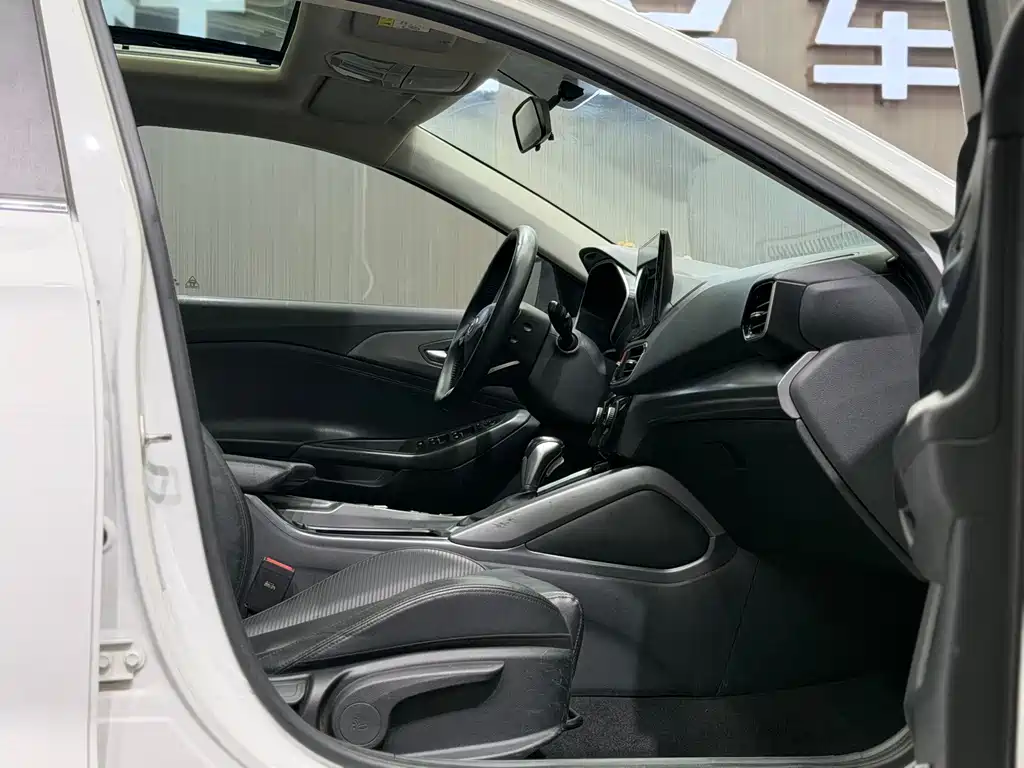 Hyundai Fista — миниатюра 13