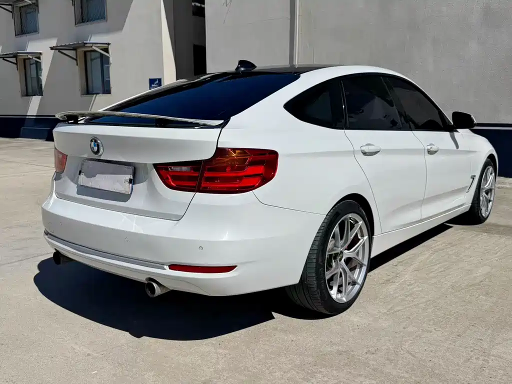 BMW 3 Series GT — миниатюра 6