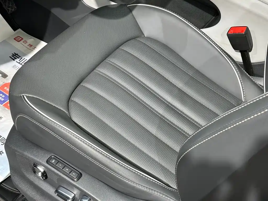 Volkswagen Teramont — миниатюра 10