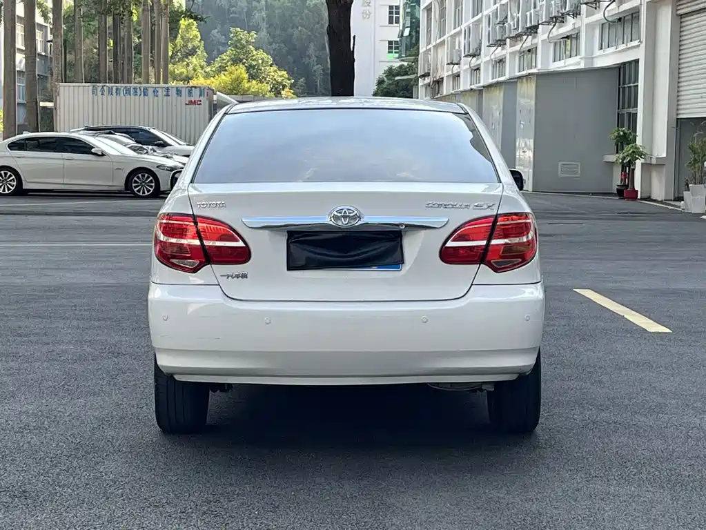 Toyota Corolla — миниатюра 15