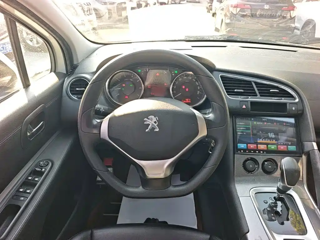 Peugeot 3008 — миниатюра 11