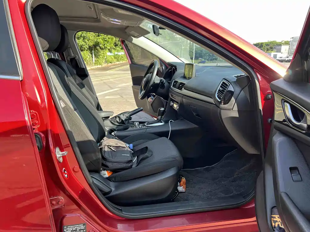 Mazda 3 Axela — миниатюра 5