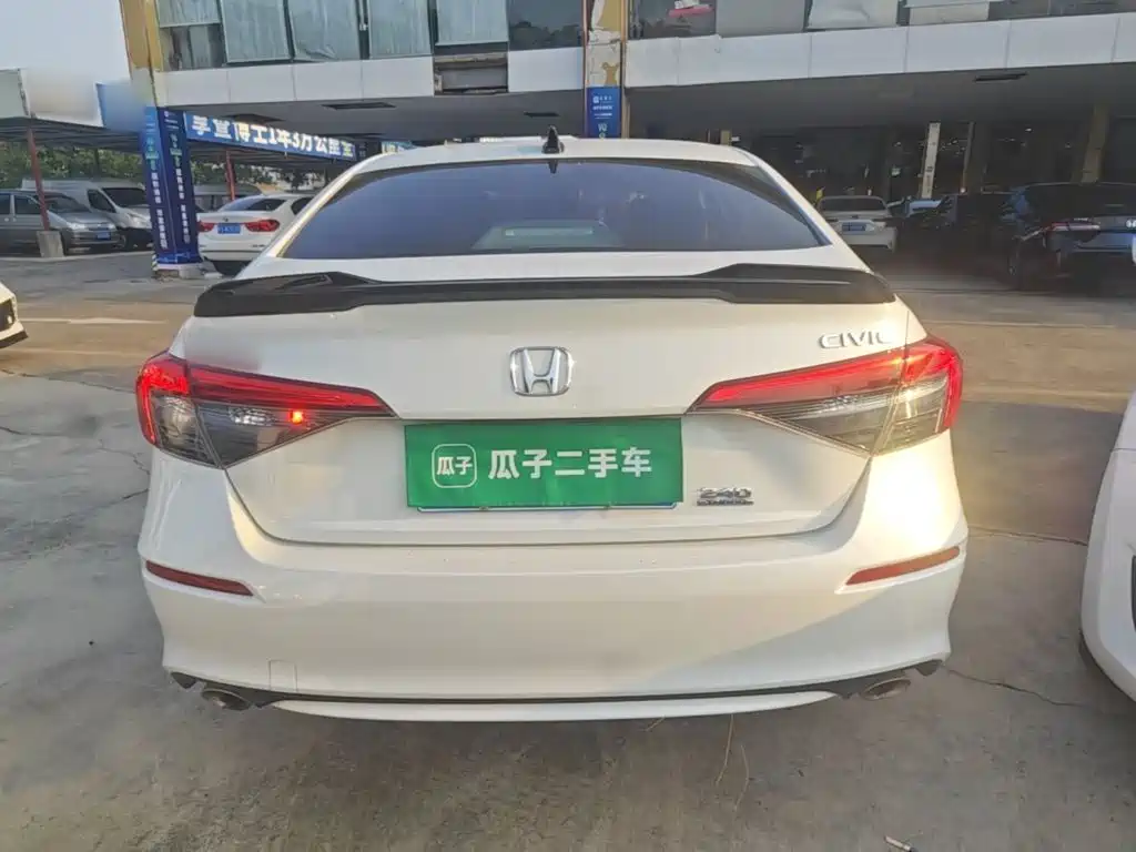 Honda Civic — миниатюра 6