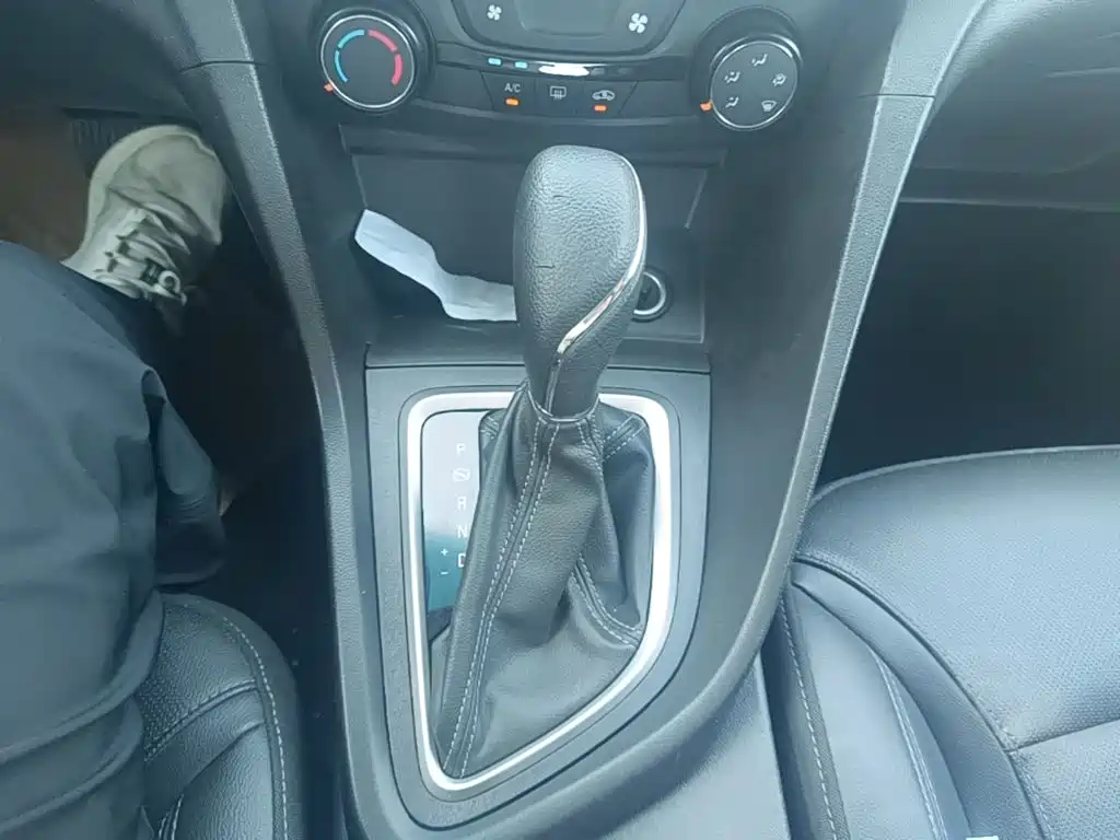 Buick Excelle — миниатюра 14