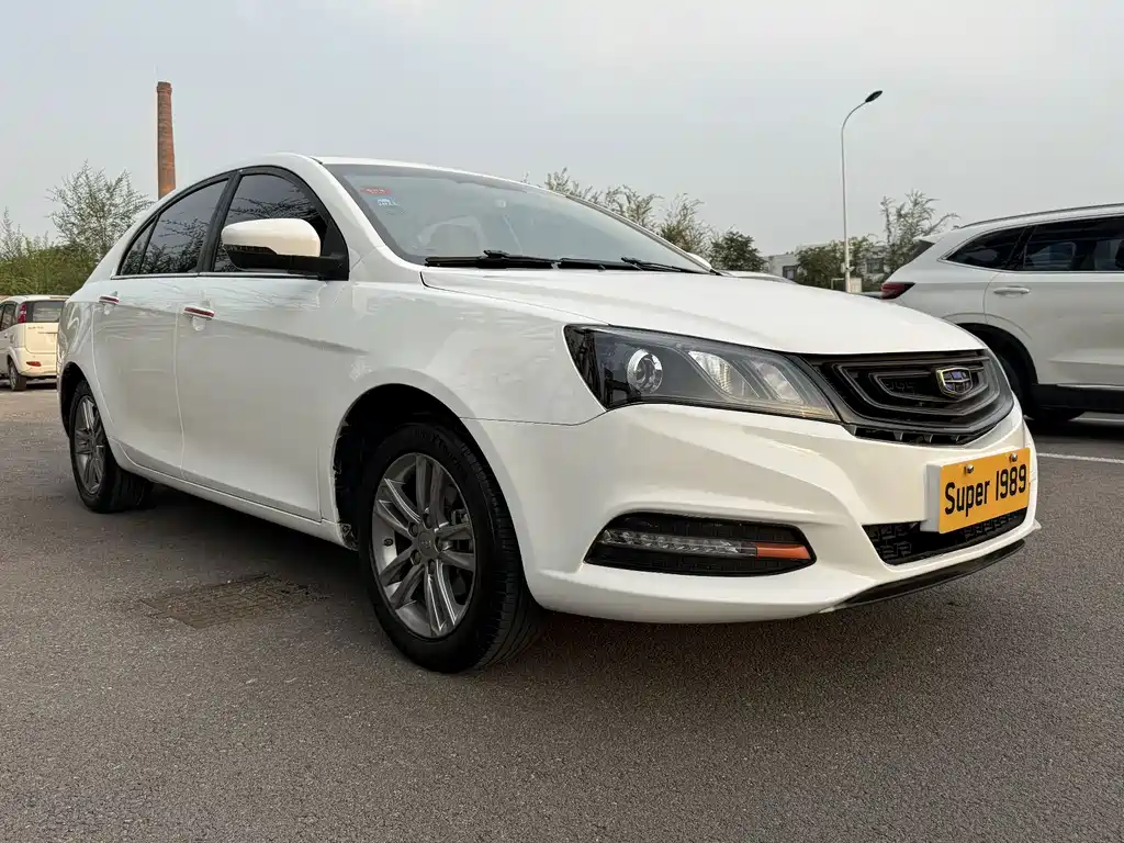 Geely Emgrand — миниатюра 3