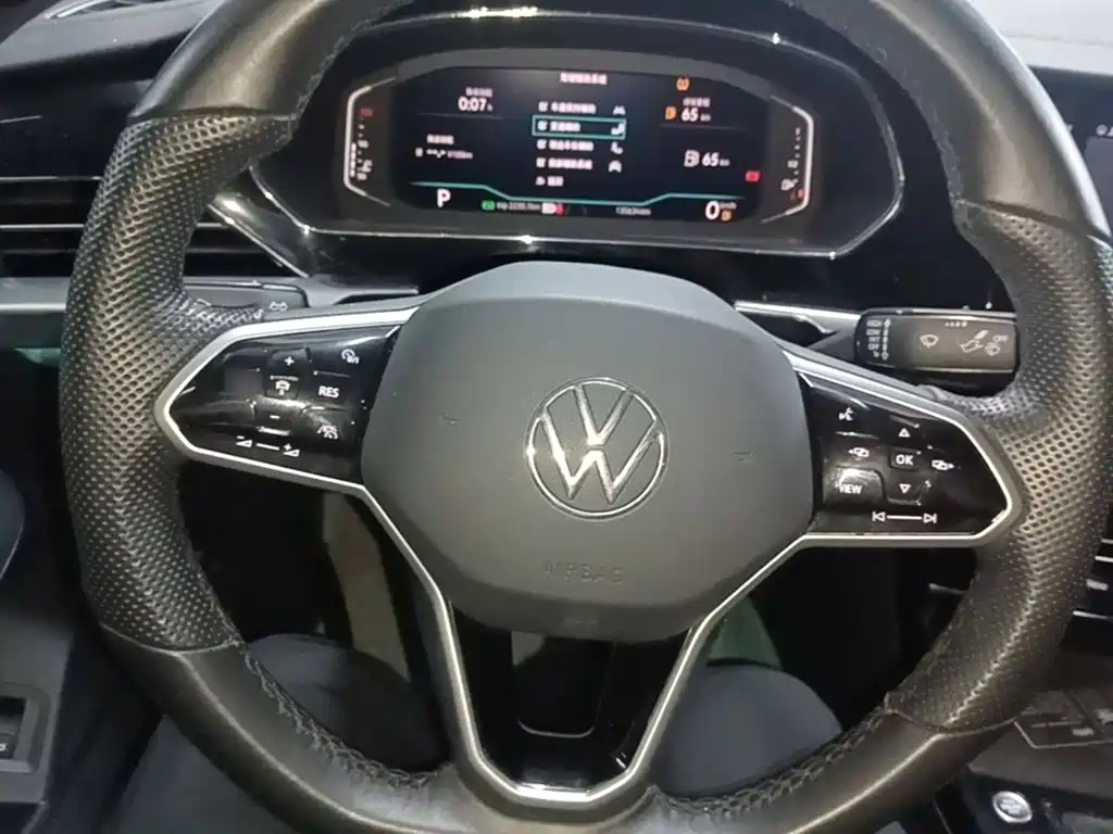 Volkswagen Passat — миниатюра 11