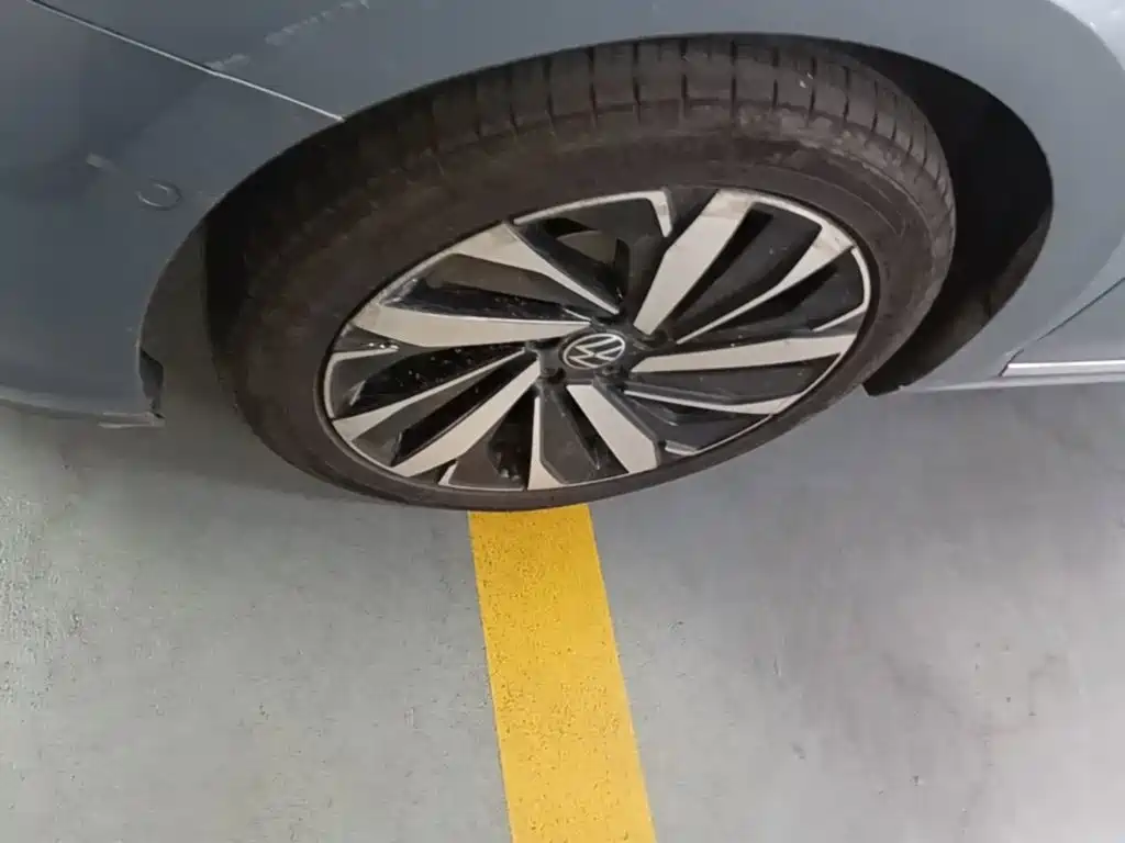 Volkswagen Passat — миниатюра 23