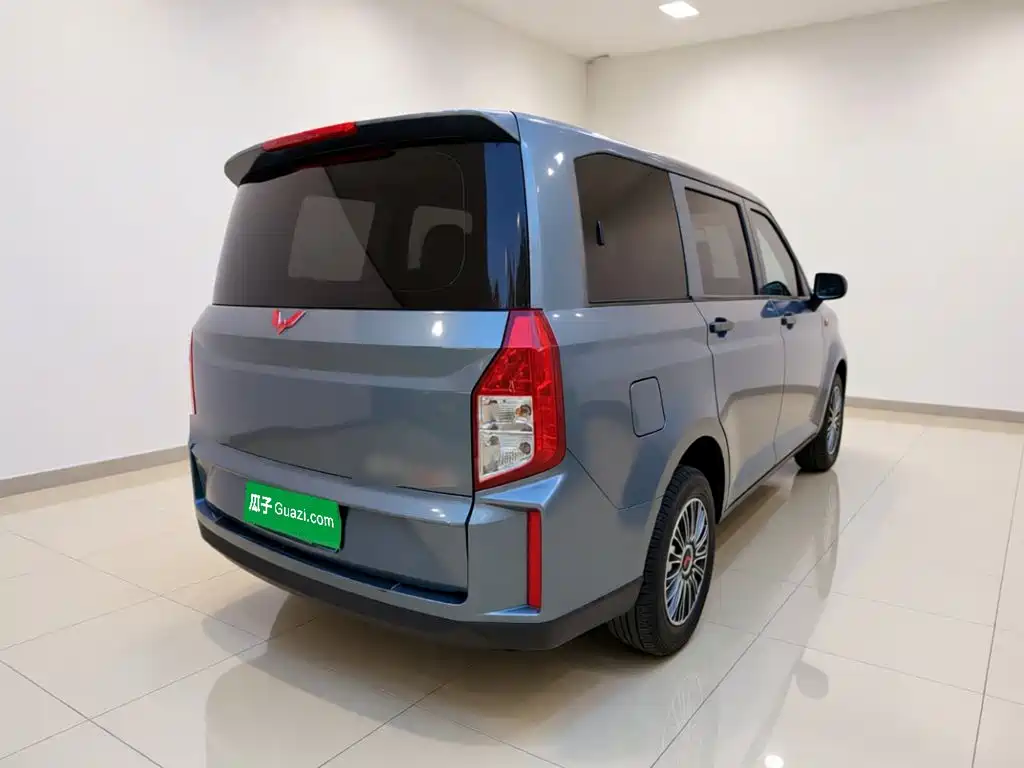 Wuling Hongguang PLUS — миниатюра 4