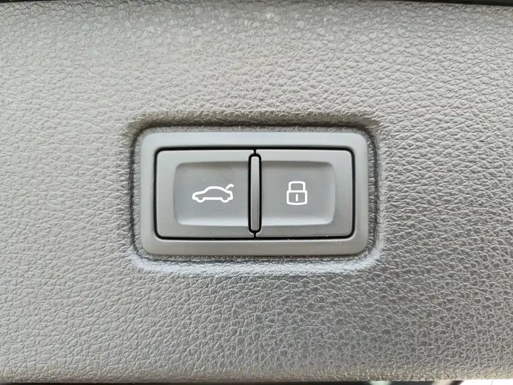 Audi Q7 — миниатюра 22