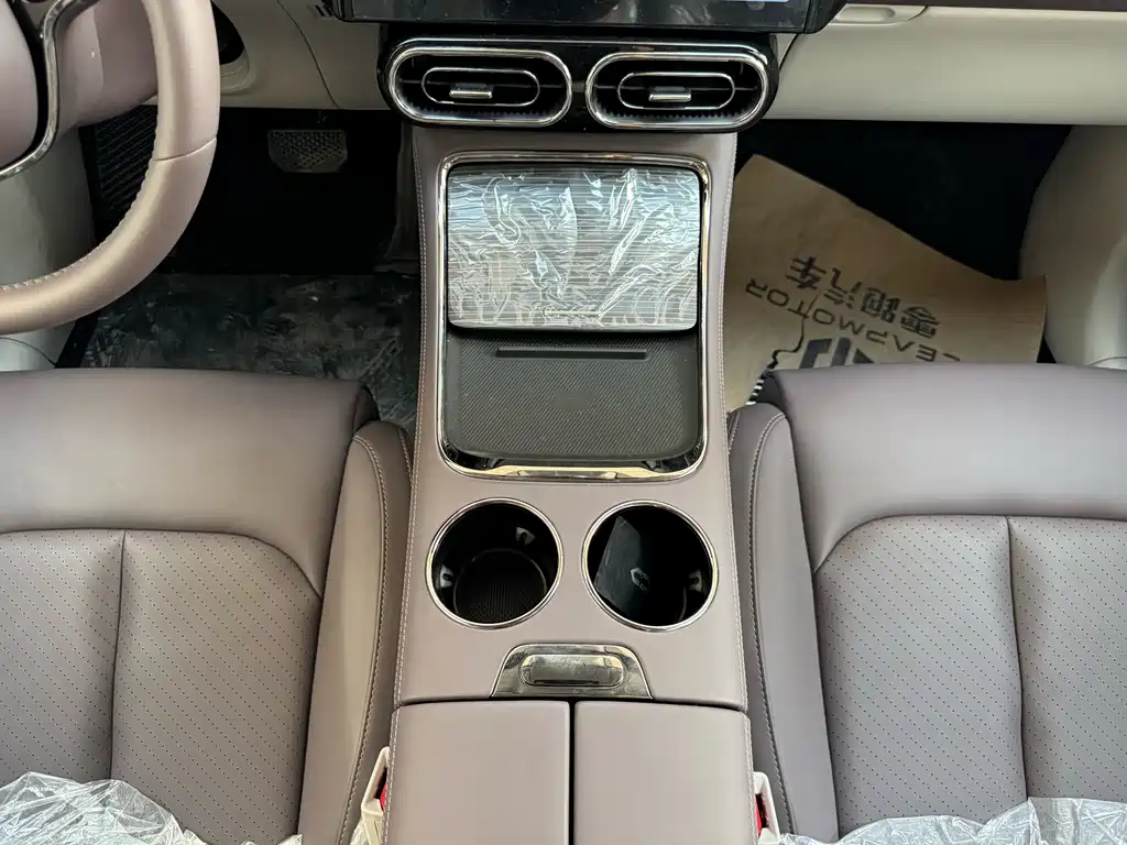 Leapmotor Leapmotor C11 — миниатюра 9