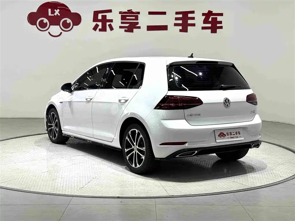 Volkswagen Golf — миниатюра 3