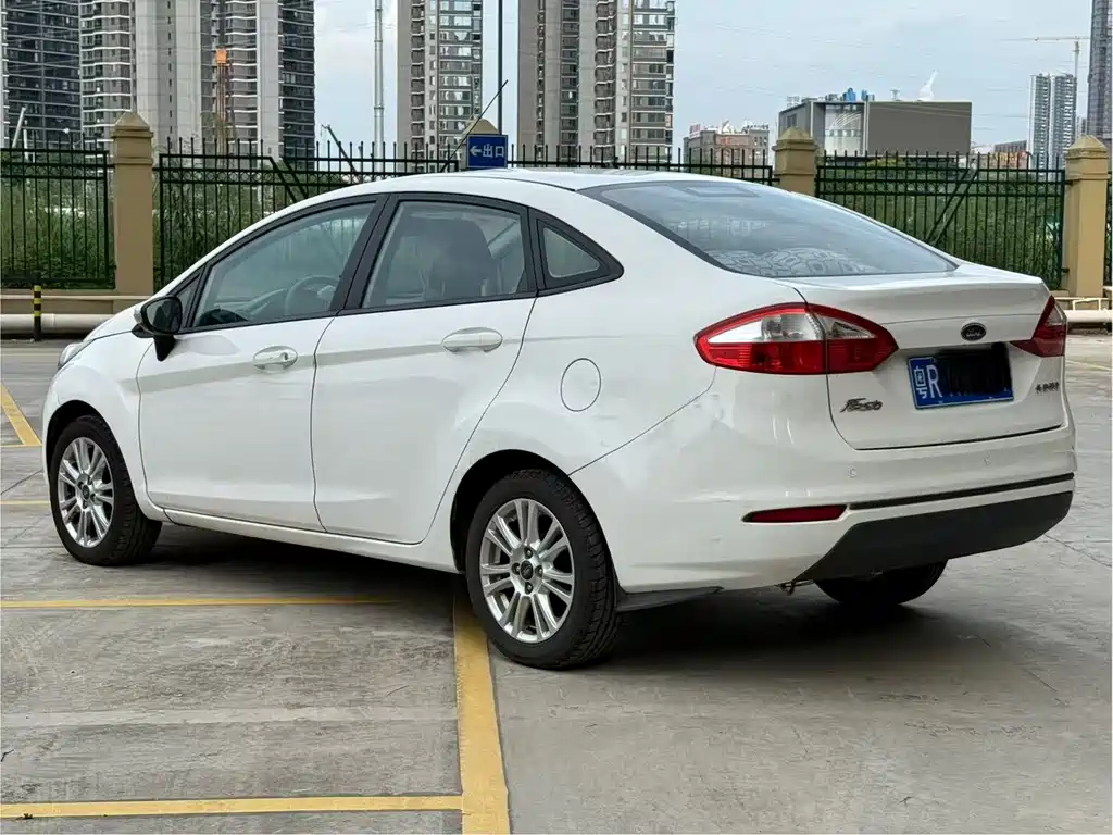 Ford Fiesta — миниатюра 3