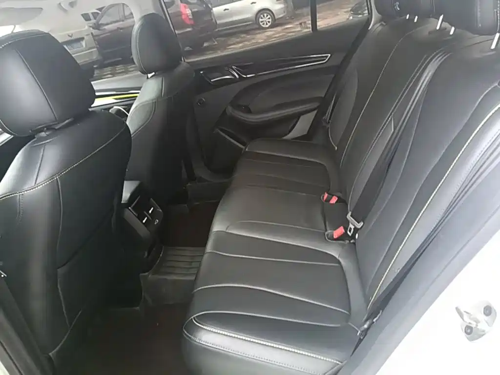 Roewe i5 — миниатюра 17