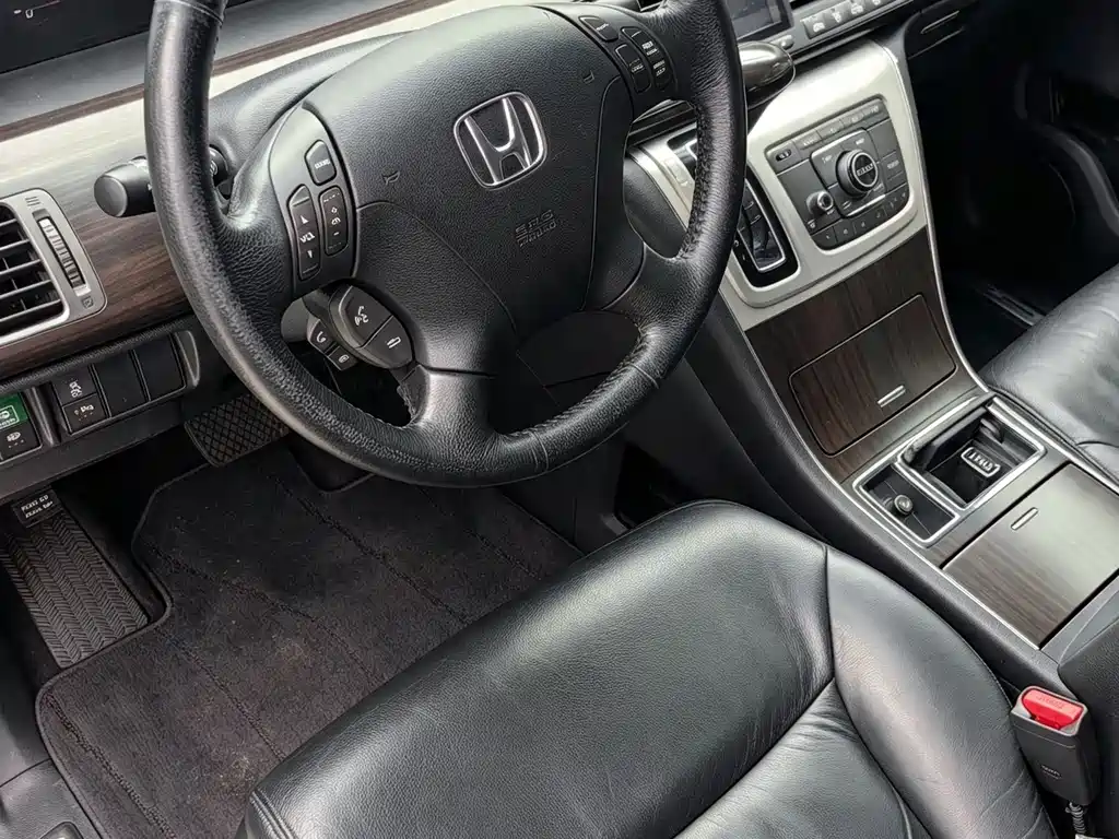 Honda Elysion — миниатюра 9