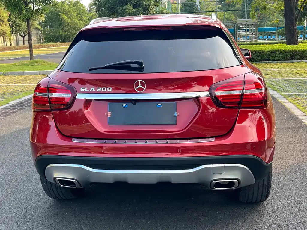 Mercedes-Benz GLA — миниатюра 6