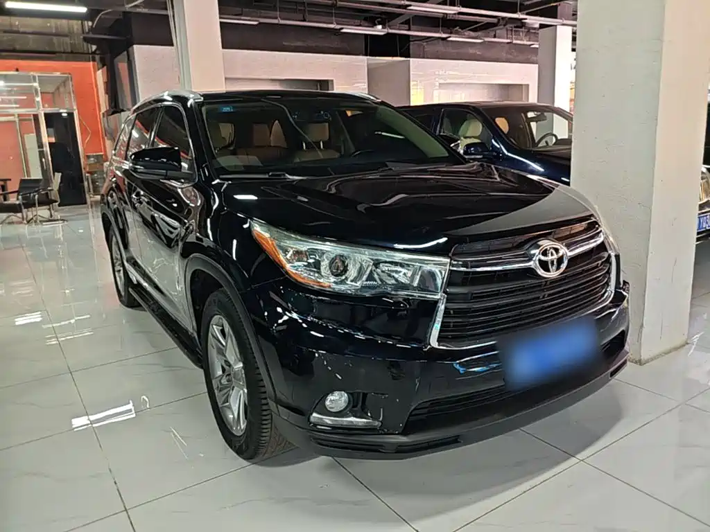 Toyota Highlander — миниатюра 4